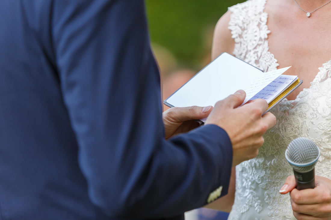 trouwfotograaf putten, bruidsfotograaf hoevelaken, trouwen in hoevelaken, huwelijksfotograaf soest, trouwen bij Hoeve Sparrendam